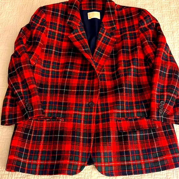 Vintage Jackets & Blazers - Woman’s Pendleton Woolen Mills Red Plaid Blazer‎